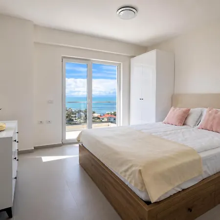 Vale Apartamento Golem (Tirana)